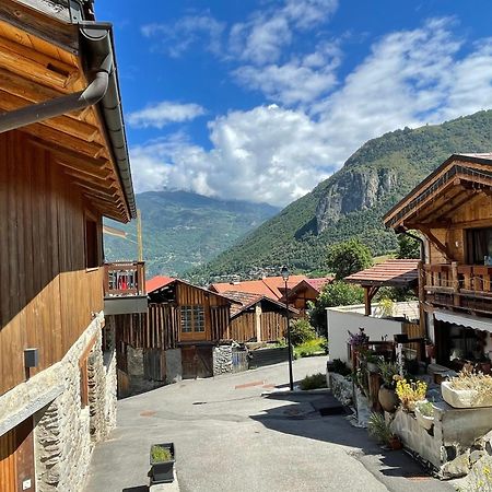maison de village au pied des 3 Vallées Villarlurin Esterno foto