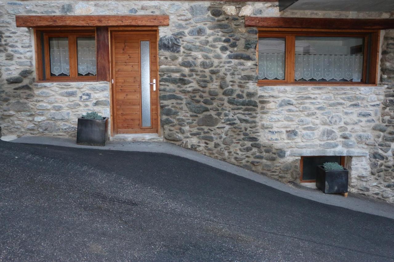 maison de village au pied des 3 Vallées Villarlurin Esterno foto